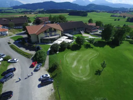 Wengerhof Отели в г. Тайзендорф