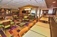 Fairfield Inn & Suites Towanda Wysox Hotels in Towanda