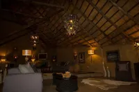 Ikithe Luxury Resort by Mantis Các khách sạn ở Mongu