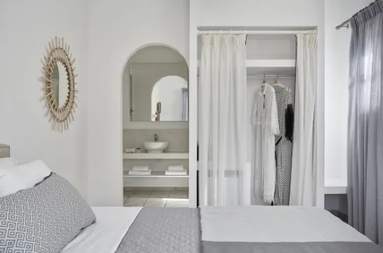 MRS. Armelina by Mr&MRS White Hotels