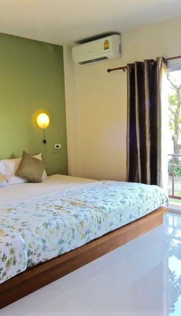 ห้องดีลักซ์ทริปเปิล, หลายเตียง