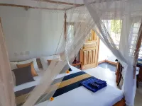 White Villa Beach Resort Hotels in Kamburugamuwa