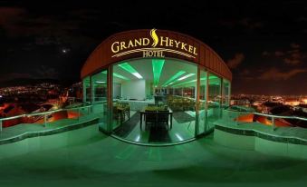 Hotel Grand Heykel