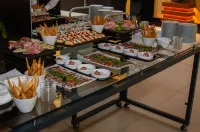 Four Points by Sheraton Kecskemet Hotel & Conference Center - breakfast
