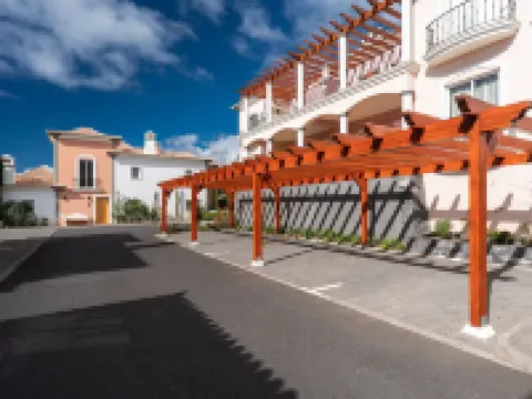 Scenic Apartment - Palheiro Village Hoteles en São Gonçalo