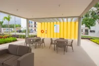 Bright & Relaxing Full Apartment