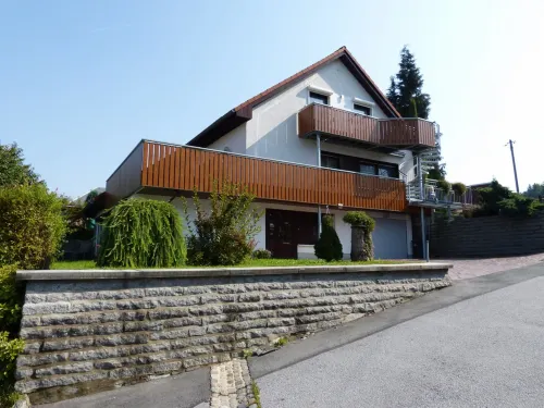 Gästezimmer & Ferienwohnung Berge Hotels in Sohland