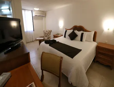Hotel Misión Aguascalientes Zona Sur  호텔