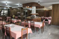 Fenícia Palace Hotel Hotels in Бауру