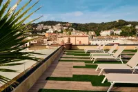 Hotel Delfín - parking