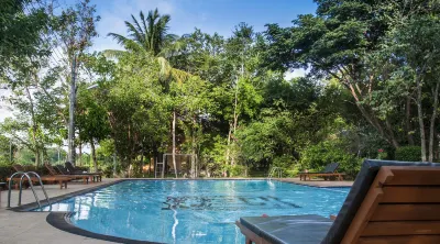 Pelwehera Village Resort Hotels near Dambulla Royal Cave Temple and Golden Temple