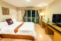 Sa-Bai-Dee Condo Hotel a Chon Buri