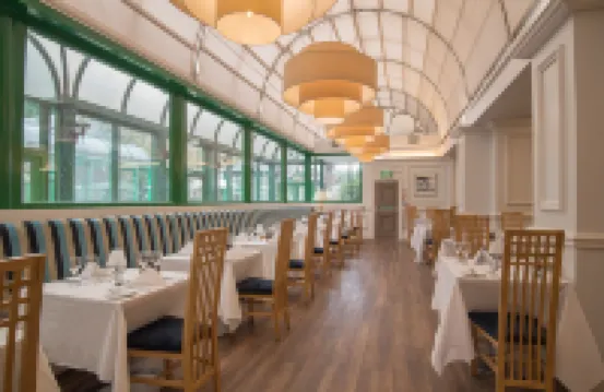 Norfolk Royale Hotel