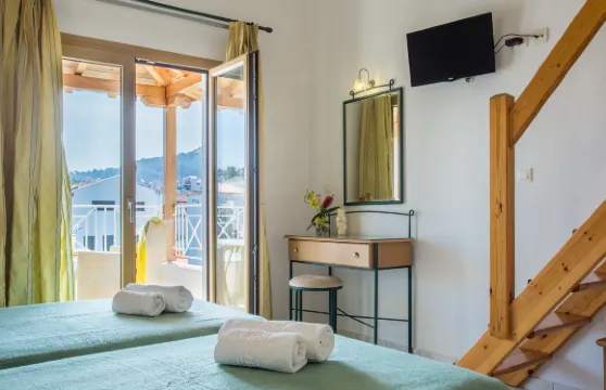 裏札開放式公寓酒店