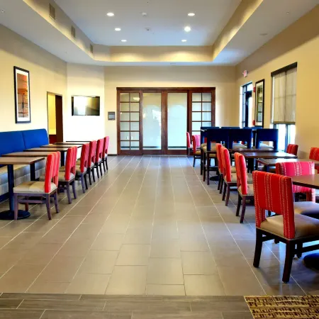 Comfort Suites Dunnellon Near Rainbow Springs