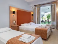 Hotel Punta Hotels in Skiathos