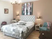 Hotel les Ambres Hotels in Bonnieux