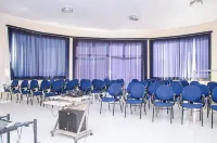Ferian Plaza Hotel Hotels in Itapira