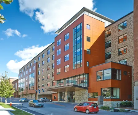 Hotel Vermont Burlington Отели рядом с достопримечательностью «Университет Вермонт»