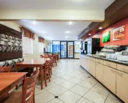 Quality Inn Airport East Hotels in El Paso