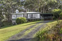 Summertime Cottage Hotels in Dover