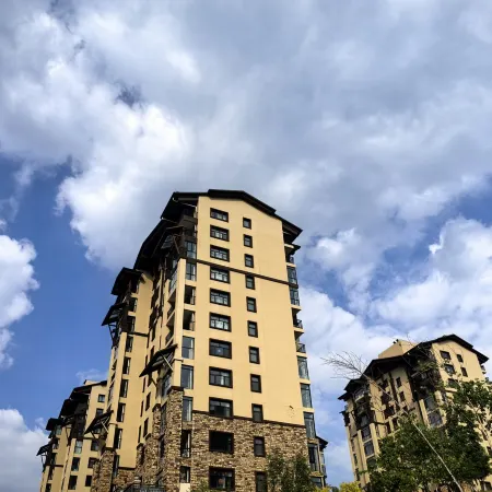 Chongli Xicheng Fulong Siji Xiaozhen Homestay (Donghuan Road) Отели рядом с достопримечательностью «Центральная больница в районе Цуйли»