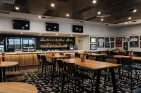 The Club Hotel - bar