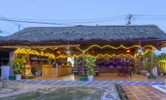 Ha My Beachside Villa Hoi An