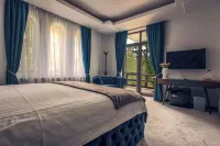 Villa Tom Hotels in Moroeni