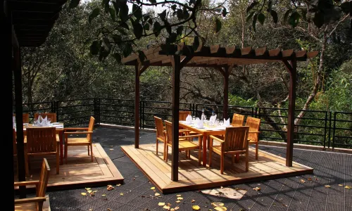 The Ibnii - Eco Luxury Resort