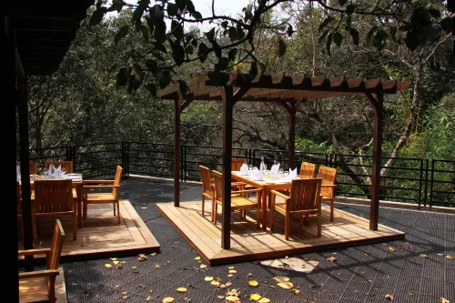 The Ibnii - Eco Luxury Resort