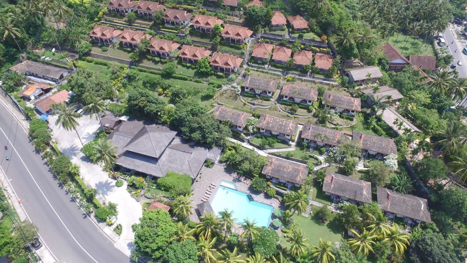Puri Bunga Beach Cottages