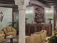 Hotel Pausania Hotels near A Plus A Gallery