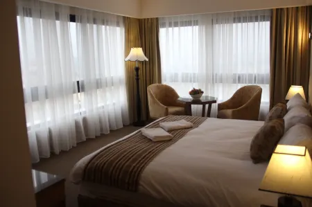 Saray Hotel Отели рядом с достопримечательностью «Площадь Хашемит»