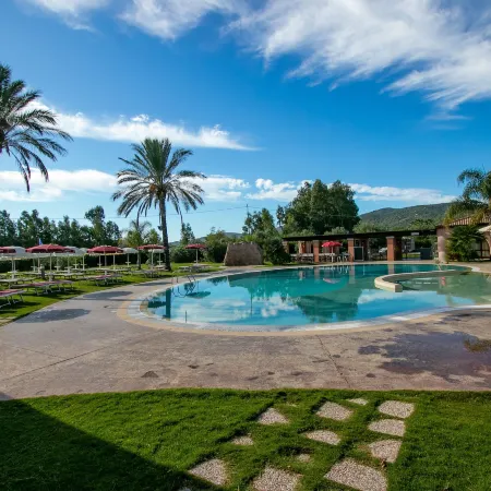 Alma Resort
