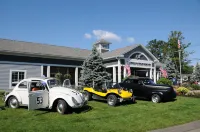 Centennial House Hotels in Northfield