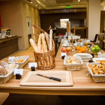 Ibis Astana Отели рядом с достопримечательностью «Мечеть Абу Наср аль-Фараби»