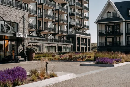 Strandhotel Отели в г. Sluis