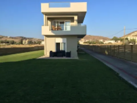 ホリデイ ラグジュアリー ヴィラス