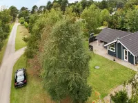 6 Person Holiday Home in Store Fuglede-by Traum