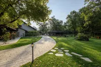 가르니 펜션 피베르니크