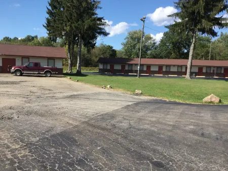 Falls Inn Отели в г. Чемпион Хайтс