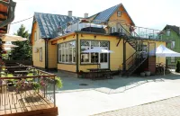 Embrace Hotel & Apartments Hotels in Pärnu