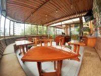 ArtPlaza - พร้อมอาหารเช้า