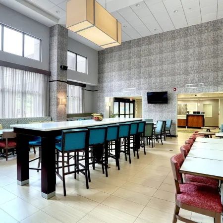 Hampton Inn & Suites Parsippany/North