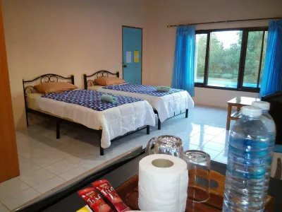 Peace Pool Resort Отели в г. 