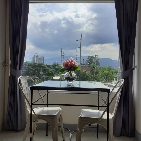 The Greenery Central Suite & Hotel