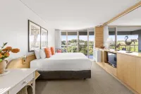 Pacific Bay Resort Hotels in Korora