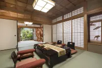 京町家ステイ 和華 伏見稲荷邸