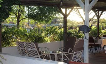 Etango Ranch Guest Farm